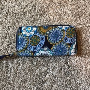 Vera Bradley wallet!